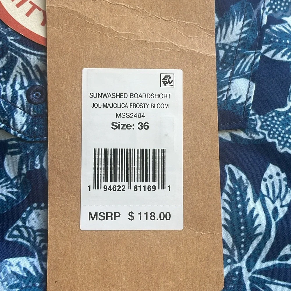 Faherty ‘Sunwashed Boardshorts’ in Frosty Bloom